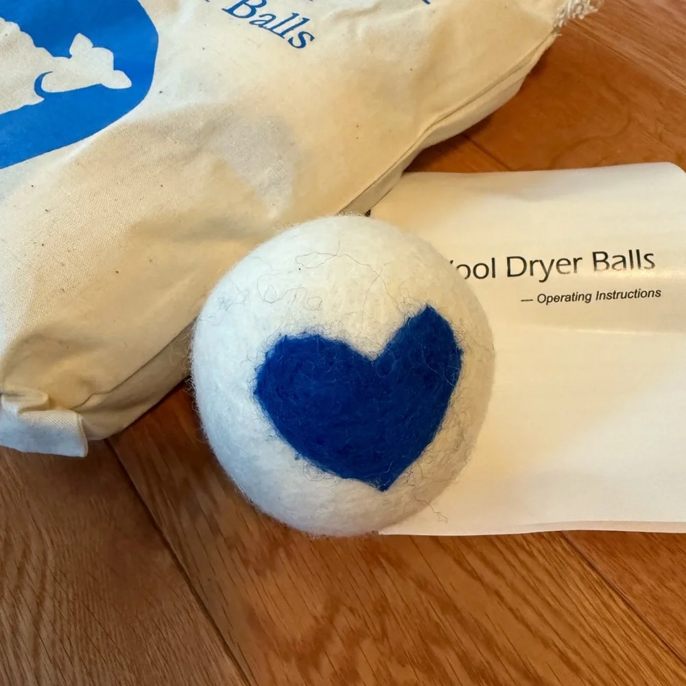 NWT New Zealand 100% Wool Dryer Balls 6 Pack
